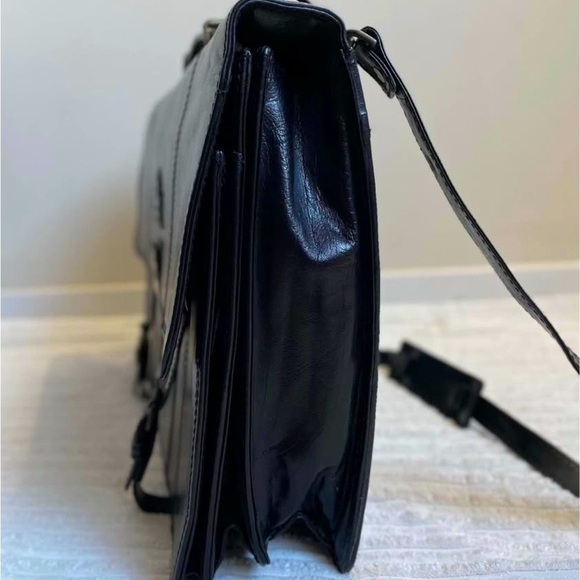 HideCraft Leather Black Laptop Messenger Briefcase Bag - Picture 5 of 6